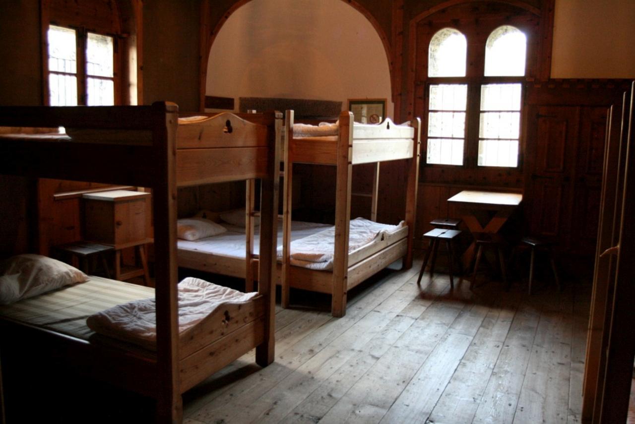 Burg Finstergrun Hostel Ramingstein Exterior photo